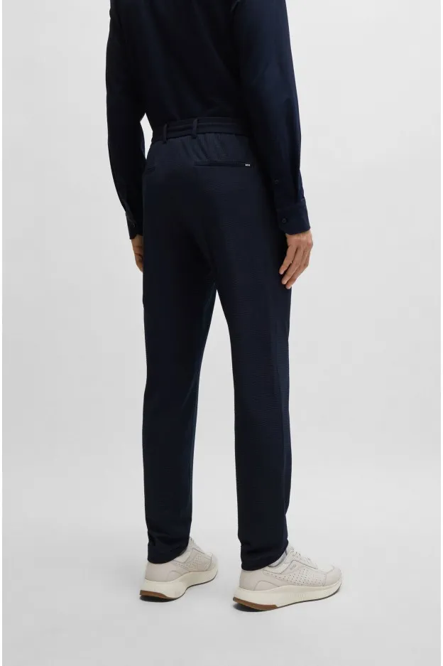 Boss - Hugo Boss Boss - Hugo Boss pantaloni slim fit in seersucker elasticizzato ad alte prestazioni