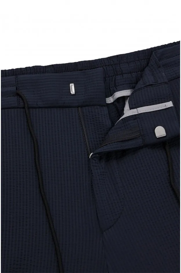 Boss - Hugo Boss Boss - Hugo Boss pantaloni slim fit in seersucker elasticizzato ad alte prestazioni