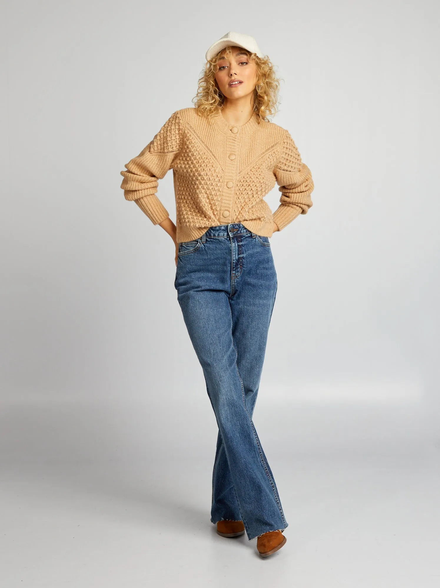 Cardigan in maglia soffice e fantasia - BEIGE