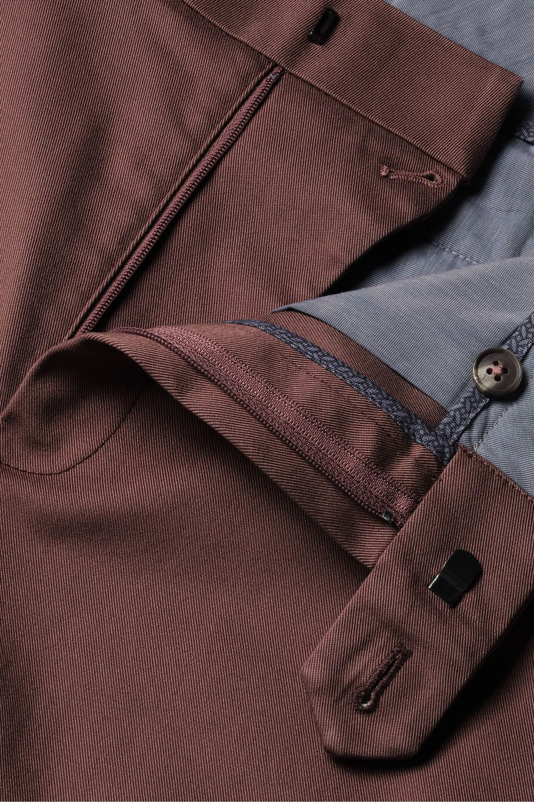Charles Tyrwhitt - Classic Fit - Pantaloni chino no-stiro