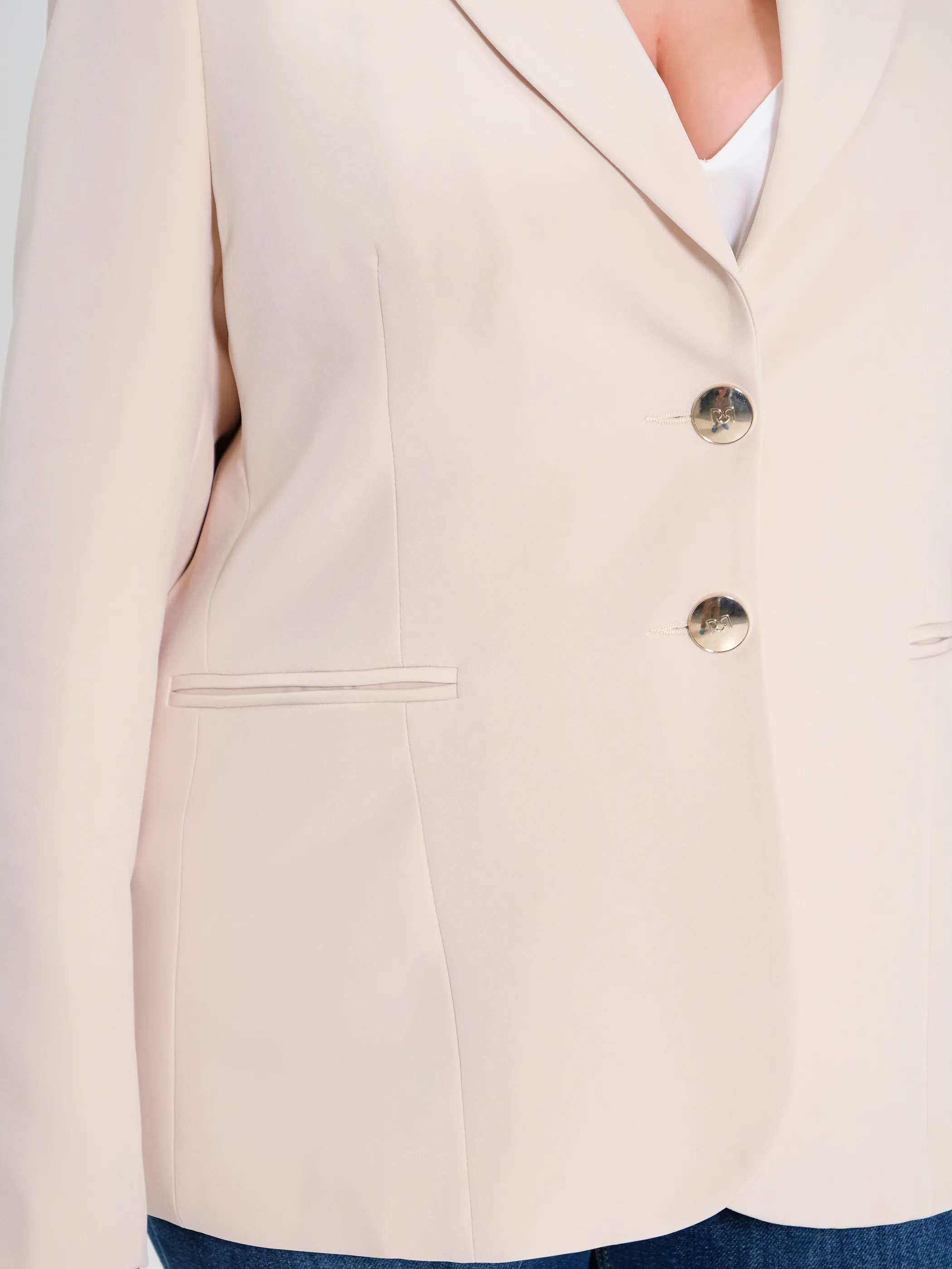      Giacca Curvy a Due Bottoni Beige     