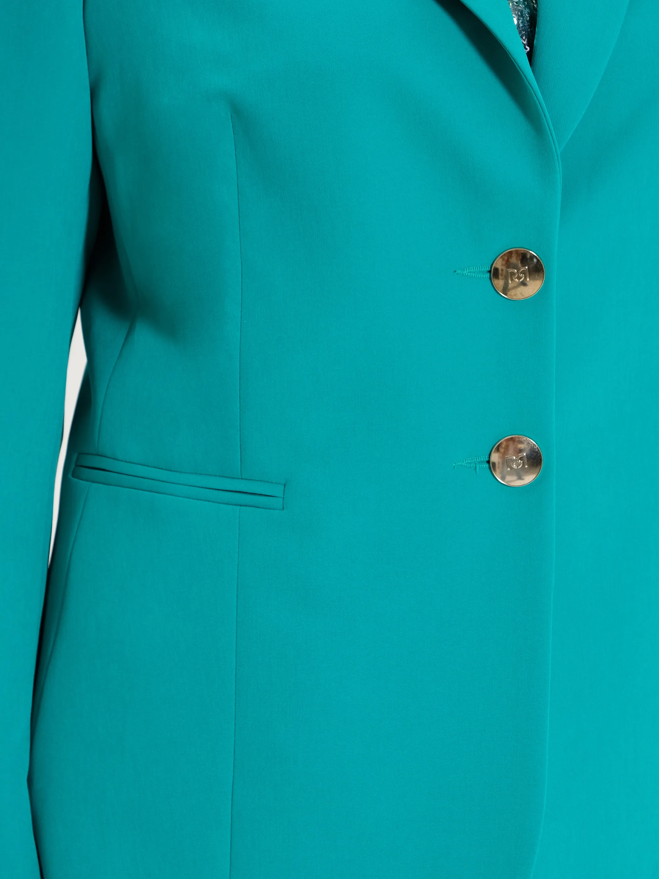      Giacca Curvy a Due Bottoni     