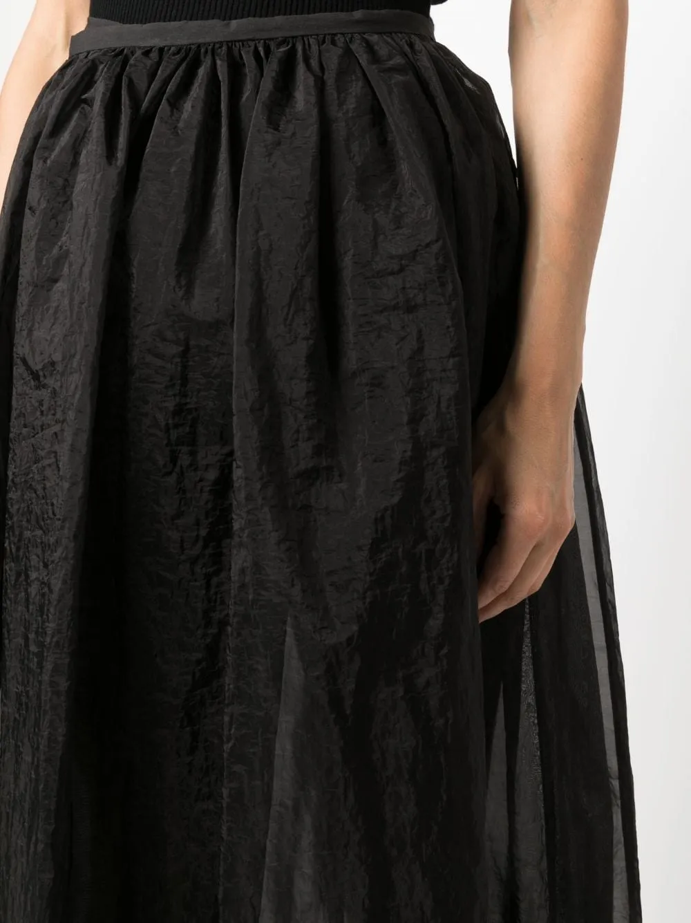 gonna in organza