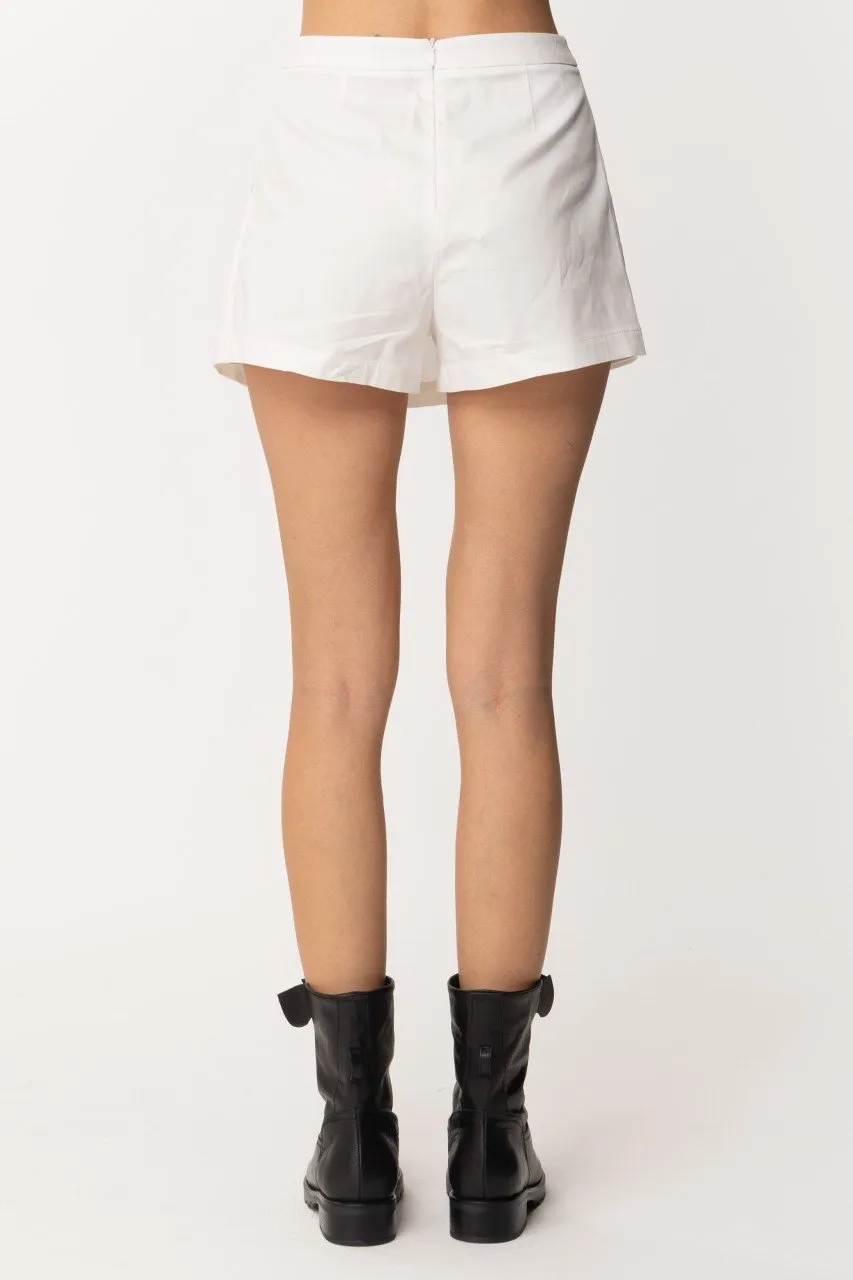 Gonna shorts Gesso