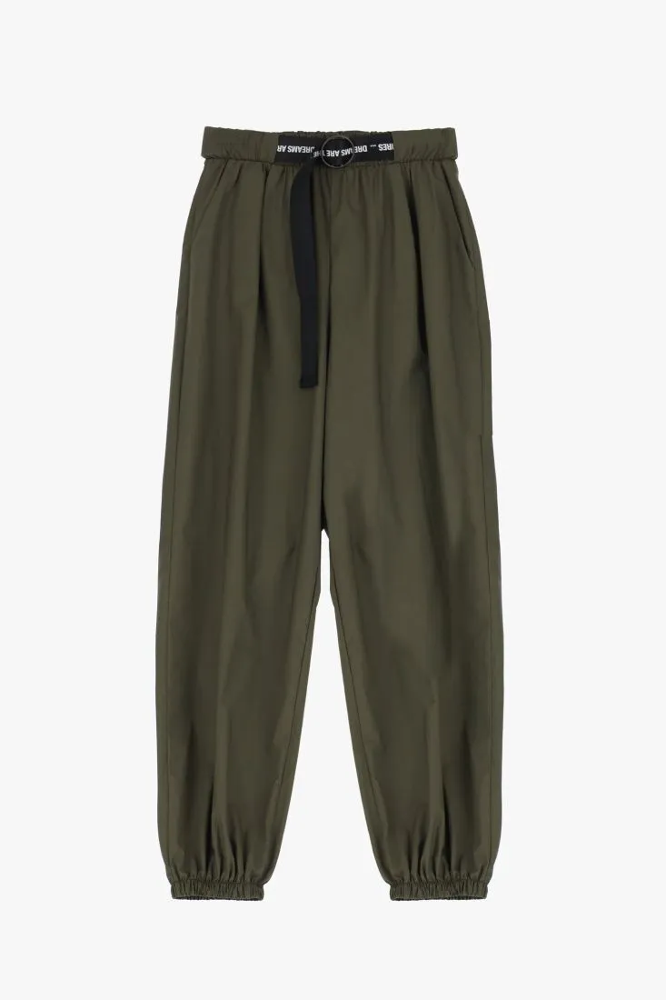 Pantaloni baggy con cintura a contrasto e pinces