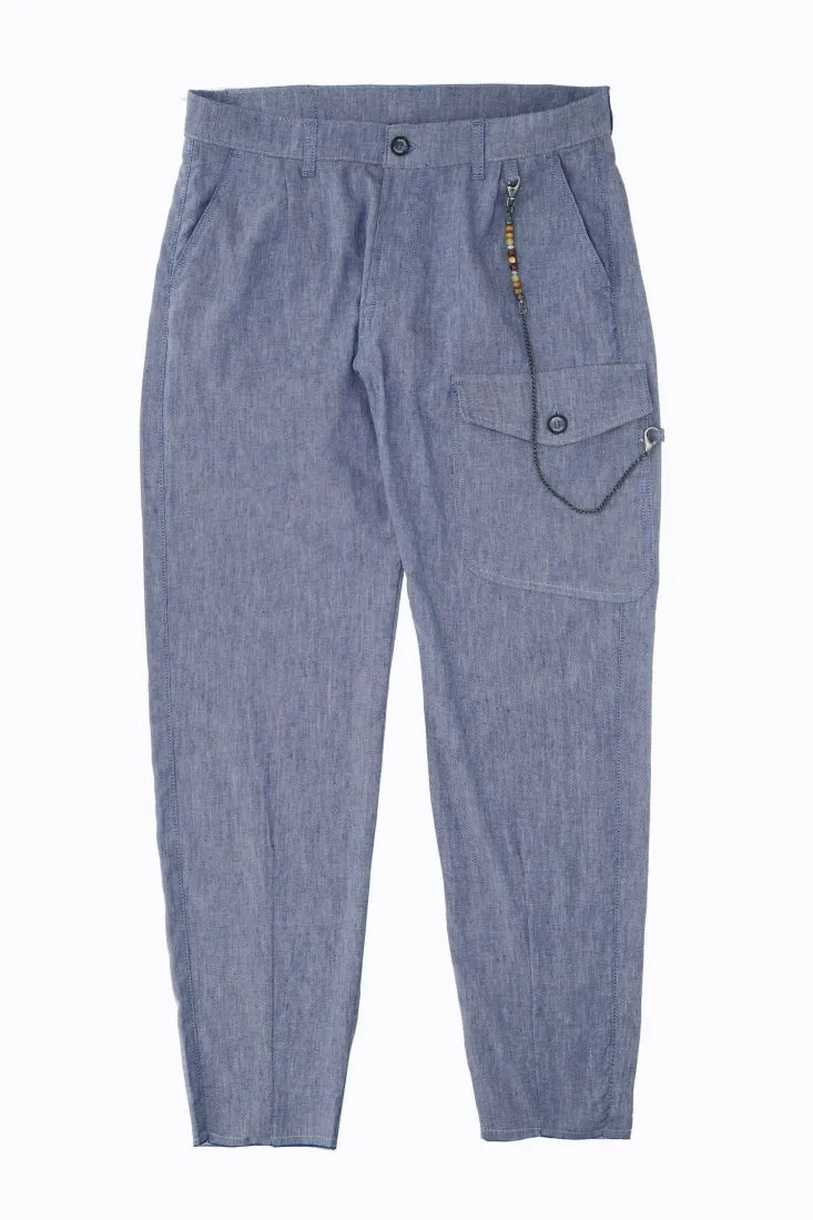 Pantaloni baggy monocolour con pinces e tasca laterale