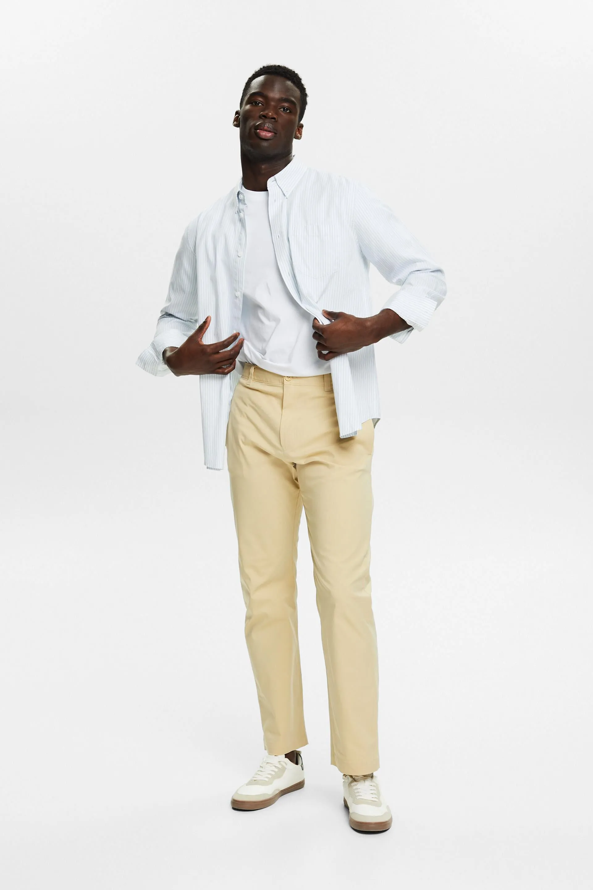 Pantaloni chino dritti in twill elasticizzato