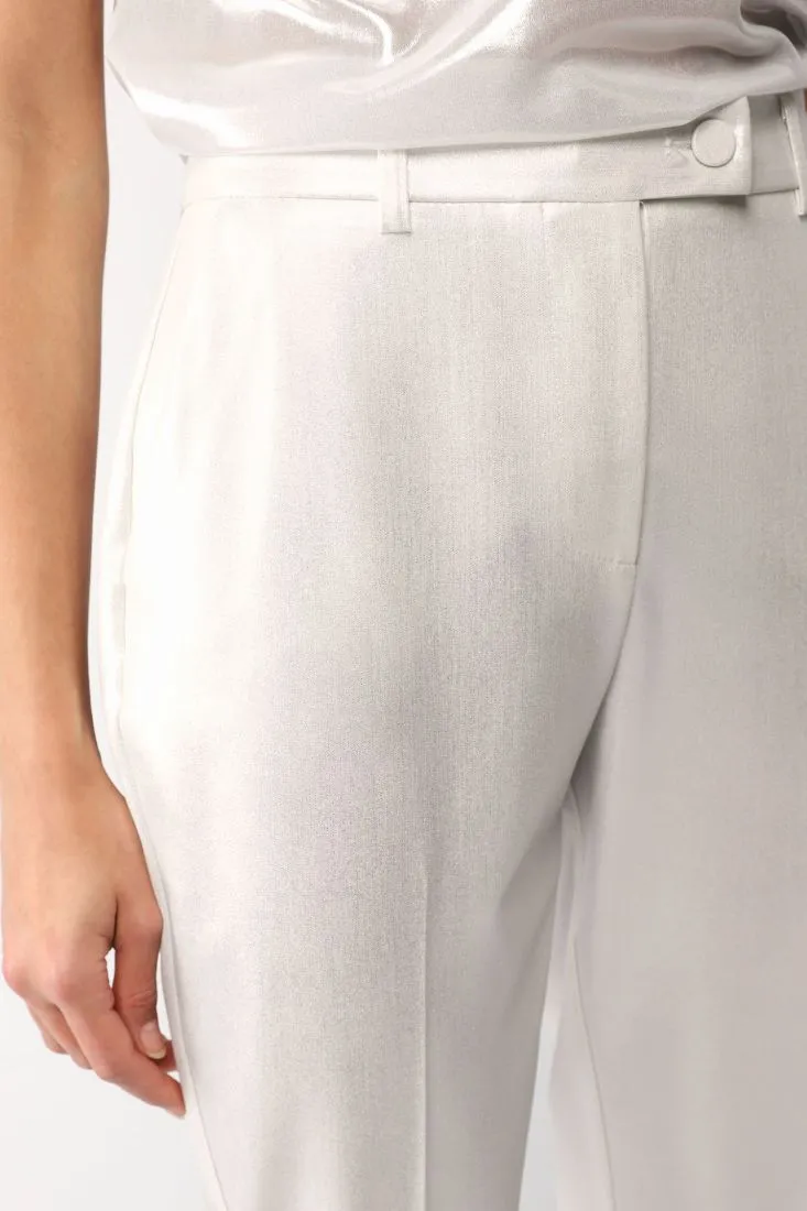 Pantaloni slim-fit con piega stirata