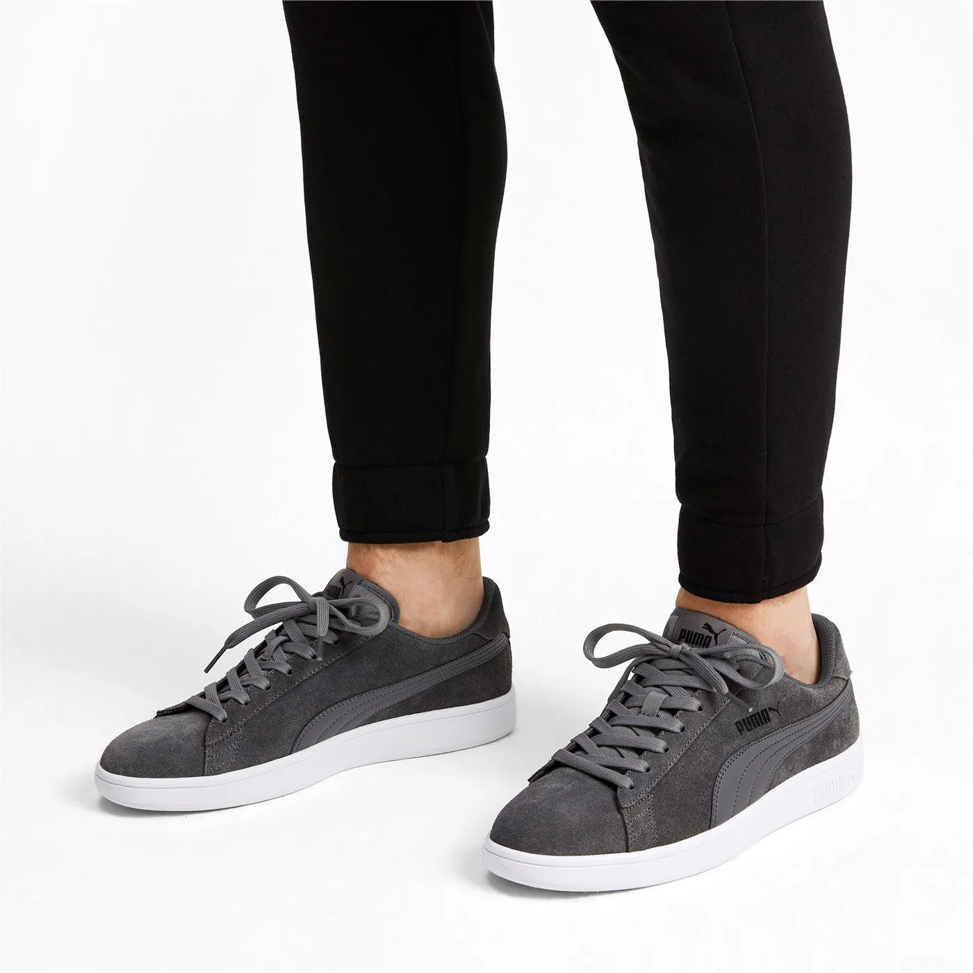 Puma men's low sneakers Smash v2 364989 32 castlerock-black-white