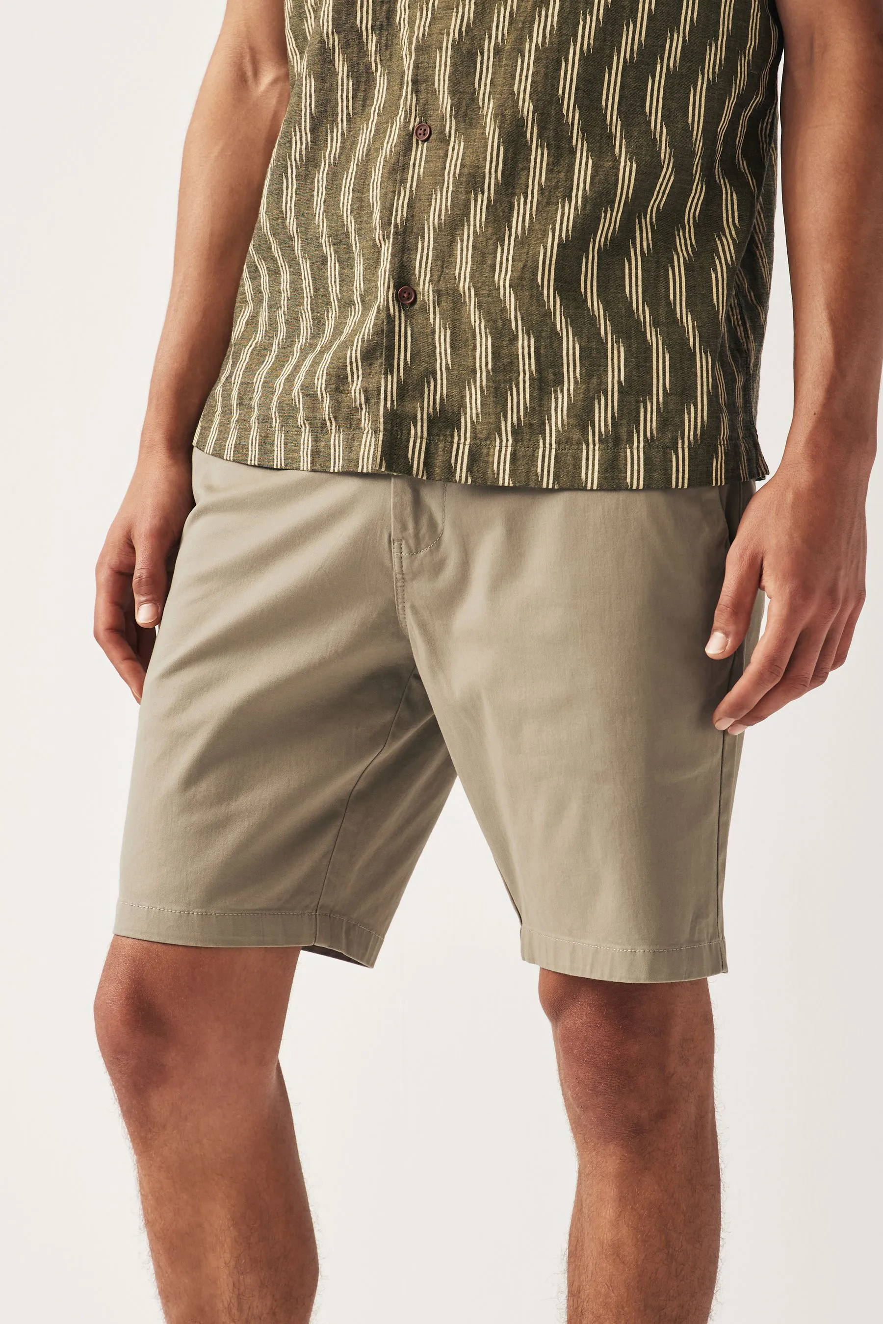 Shorts Pantaloni chino elasticizzati