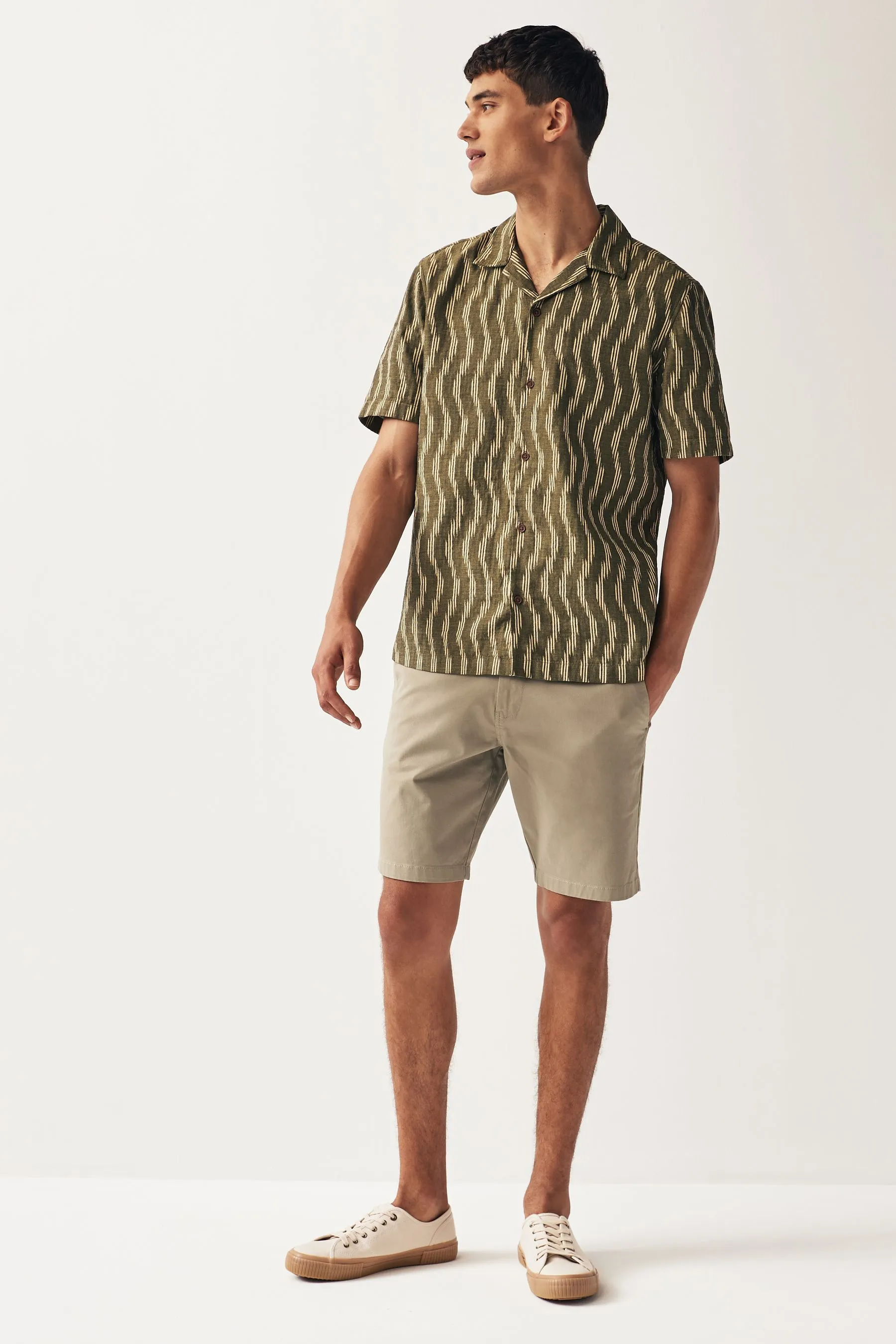 Shorts Pantaloni chino elasticizzati