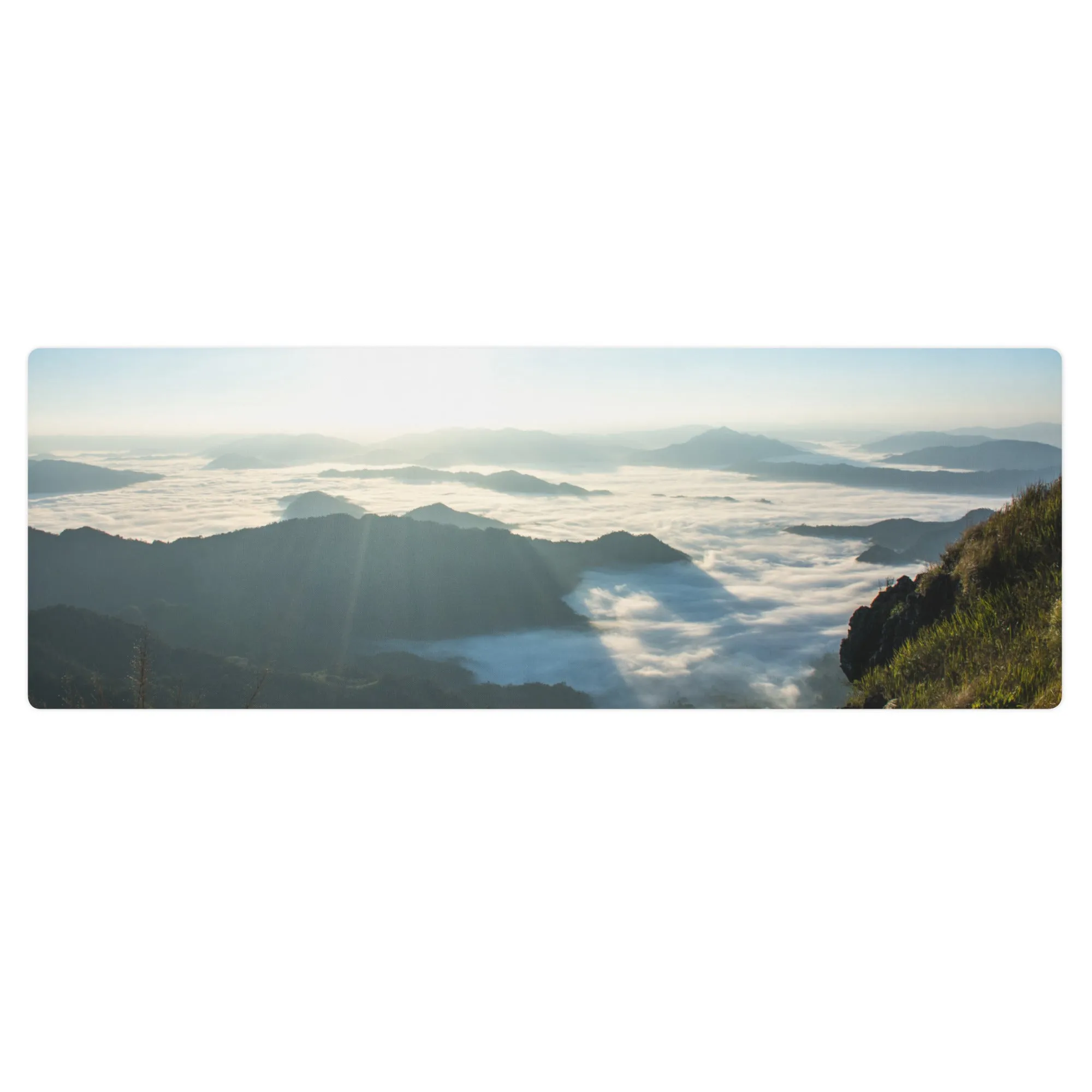 Tappetino per yoga con paesaggio visto dall'alto